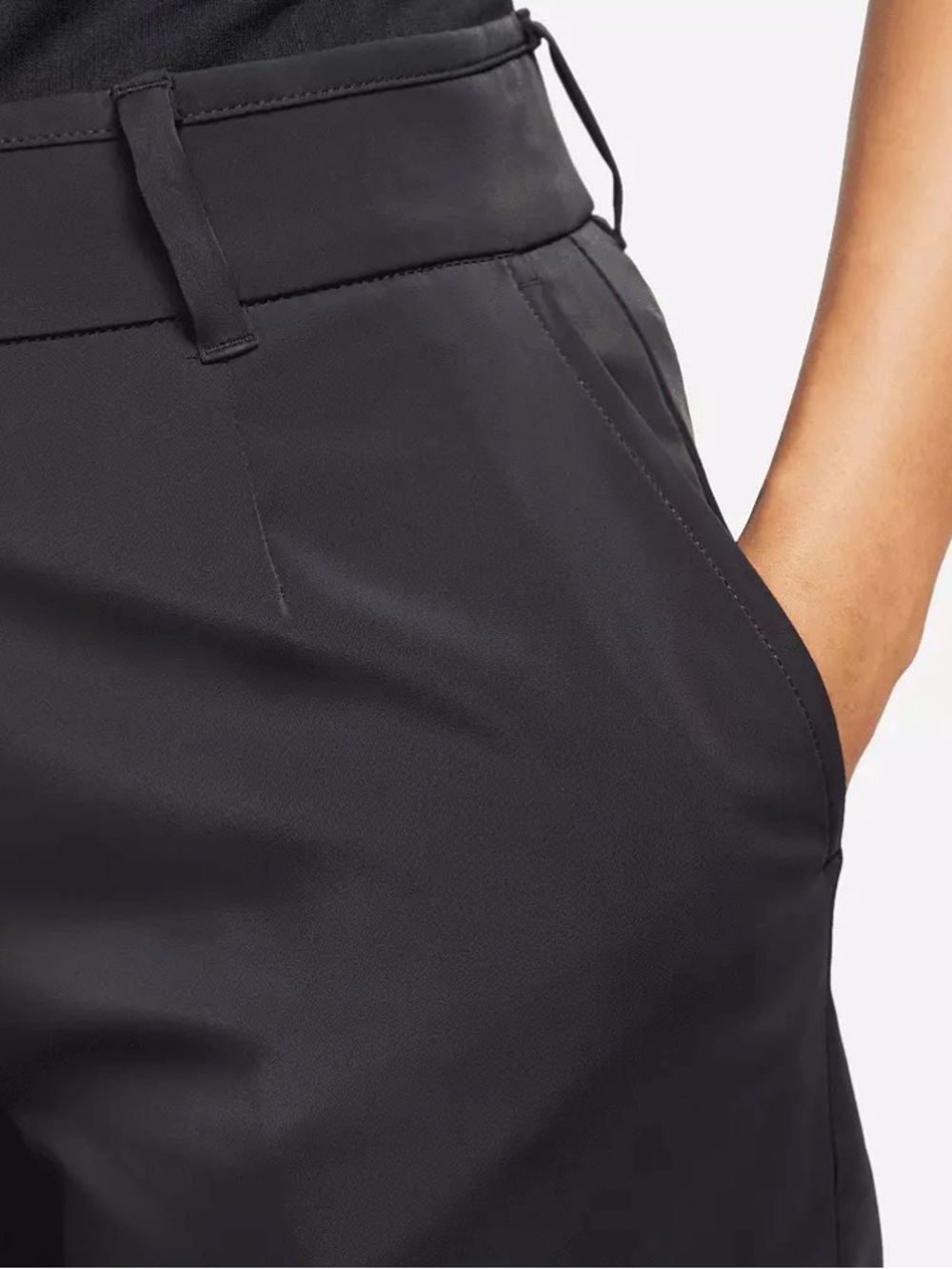 Nike Women's Dri-FIT Victory 5" Golf Shorts in black  small 4-6 - Picture 7 of 7